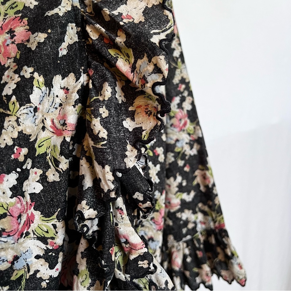 LRL Lauren Jeans Black Floral Ruffled Button Down Romantic Blouse. Size S - Picture 7 of 15